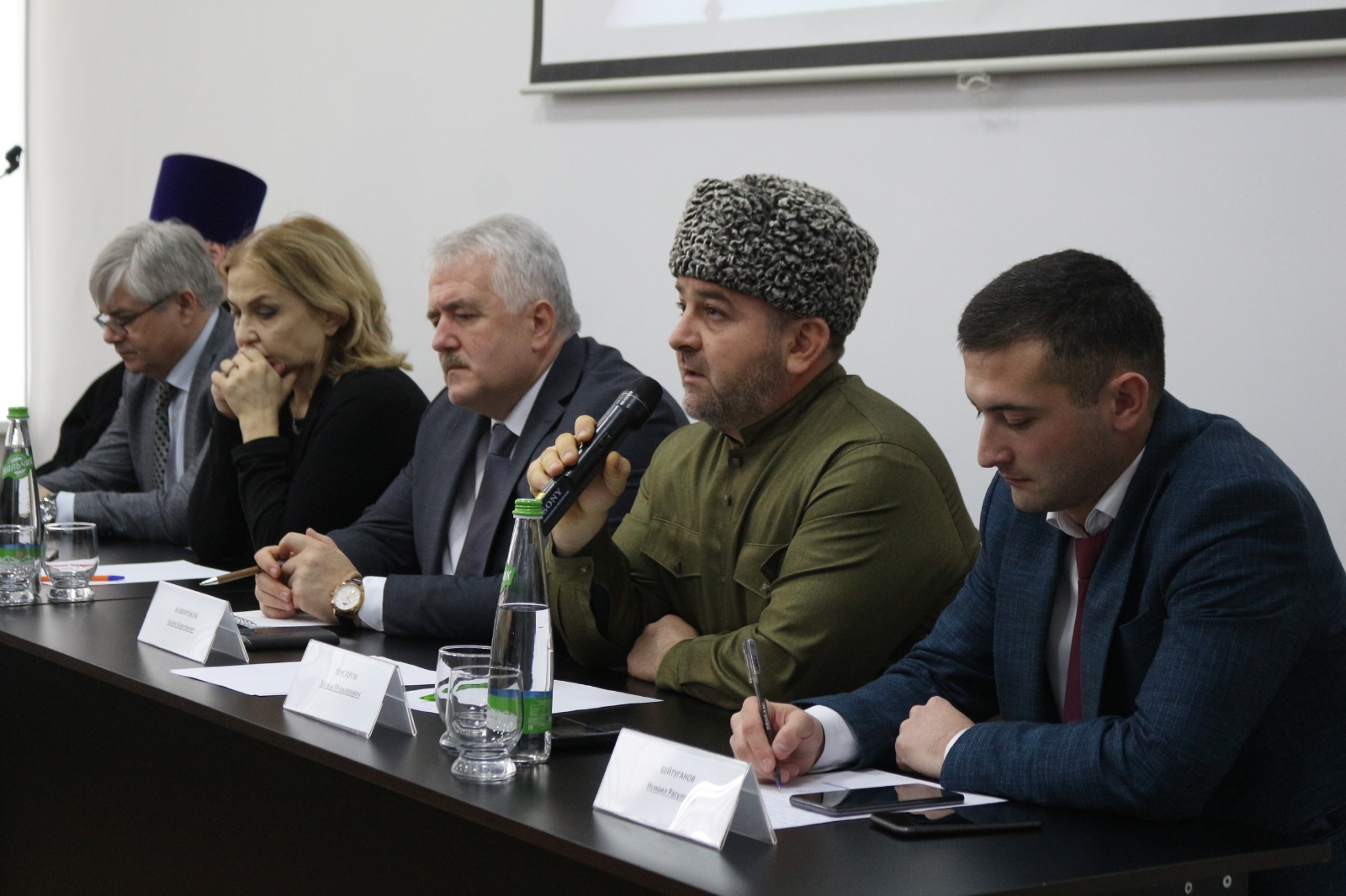Круглый стол «Борис Жеруков и единство в борьбе против экстремизма»