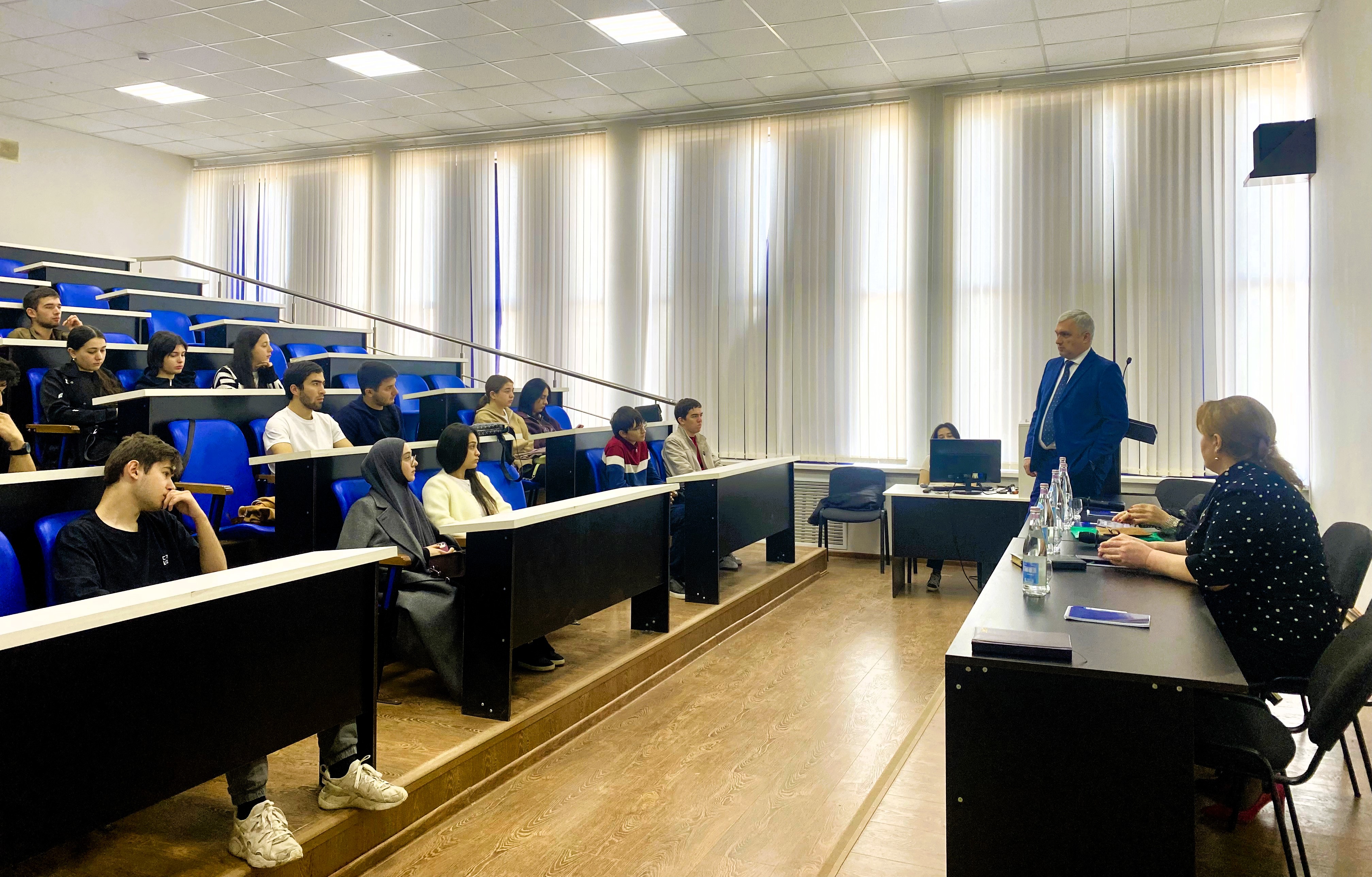 Круглый стол «Экономика в условиях цифровой трансформации»: фокус на перспективы роста