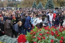 29 октября к памятнику первого Президента Кабардино-Балкарии возложили цветы