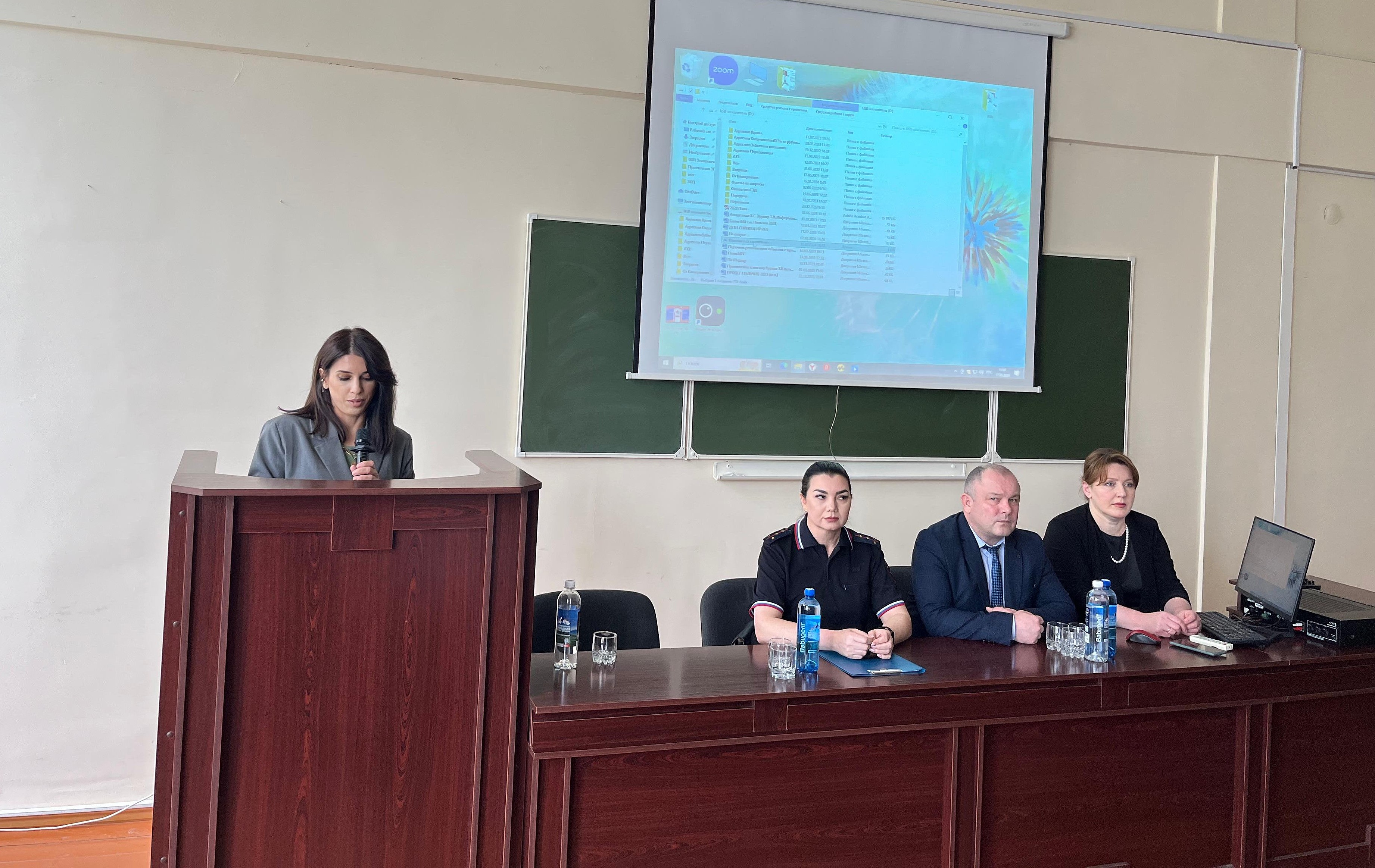 Студентам рассказали, как не попасть в сети к террористам