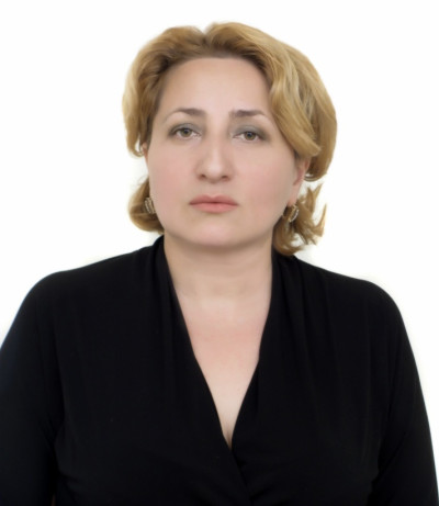Лоова Эсмира Сафаровна