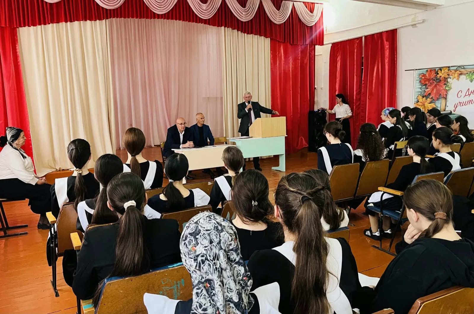 Профориентационные встречи с учащимися выпускных классов школ Зольского района