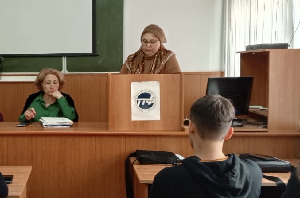 Как формируется языковая личность студента: круглый стол на факультете экономики и управления Как формируется языковая личность студента: круглый стол на факультете экономики и управления