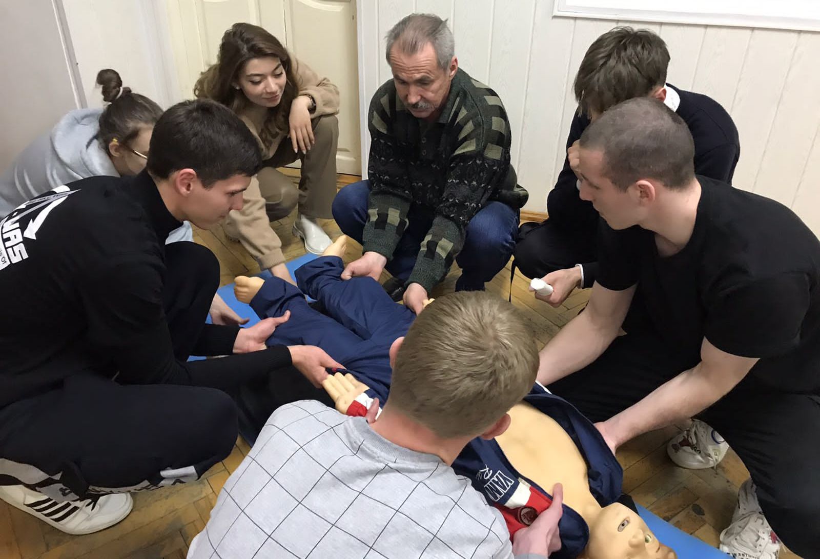 Волонтёры вуза прошли обучение в республиканской противопожарно-спасательной службе
