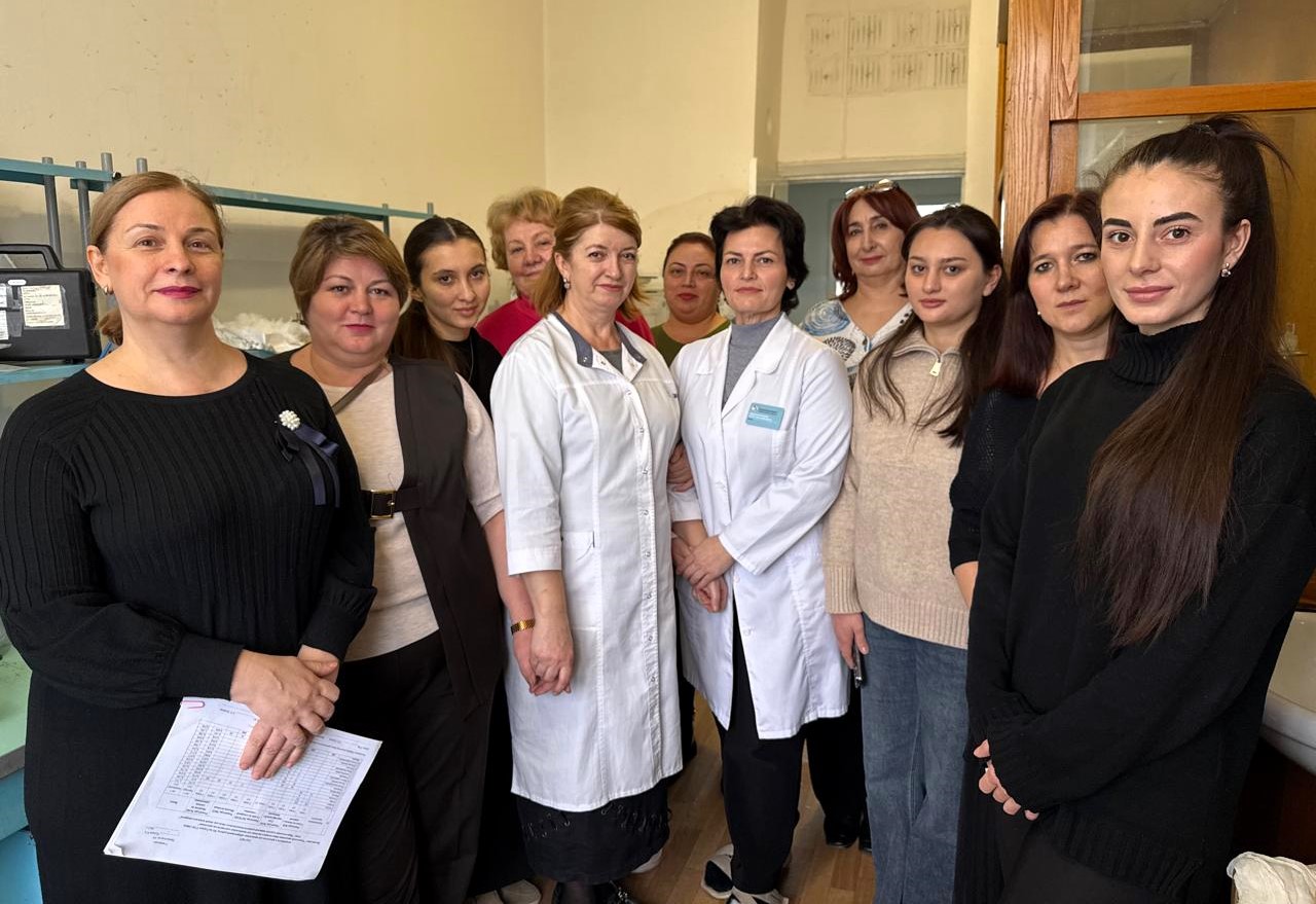 Студенты торгово-технологического факультета погрузились в мир невидимого на выездной практике