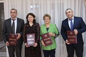 Награждение на заседании Учёного совета