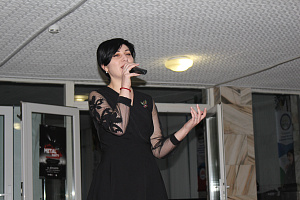 Студенты отметили приближение Нового года