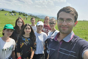 Активисты вуза поддержали акцию «Память сильнее времени»