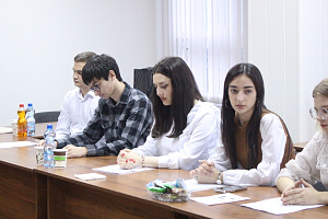 Актуальные проблемы современного образования стали темой круглого стола