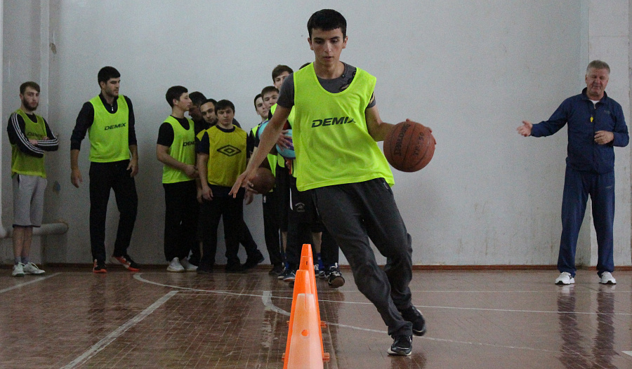 Всероссийская студенческая акция «Знай наших»