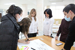 На факультете «Экономика и управление» прошла сессия в формате Open Space