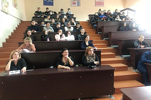 На факультете экономики и управления рассмотрели особенности  перевода научных текстов