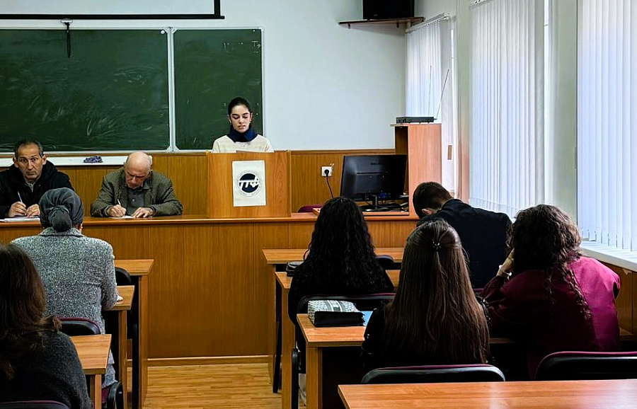 Управленческие подходы к подъёму села: мнения учёных и студентов