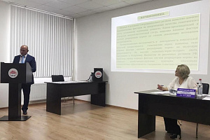 Поздравляем начальника управления по эксплуатации имущественного комплекса Анзора Жиляева с защитой диссертации!