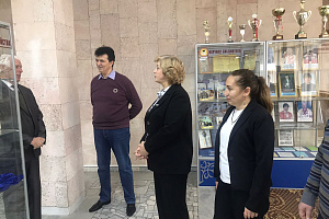 В Нальчике состоялось заседание дискуссионного клуба сторонников партии «Единая Россия»