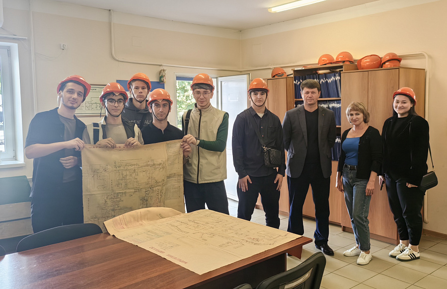 Будущим специалистам в области нефтегазового дела показали особенности газораспределения