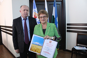 Награждение на заседании Учёного совета