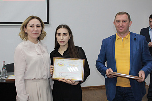 Активистам профсоюзного движения АПК вручили грамоты
