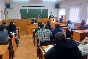 Управление МВД России «Нальчик» продолжает информационную кампанию «Клади трубку!» 