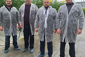 Будущие агрономы ознакомились с функционированием современной теплицы