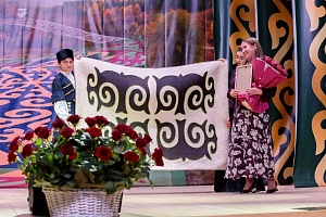 Во Дворце культуры имени К. Кулиева прошёл творческий вечер Танзили Каровой-Ахматовой