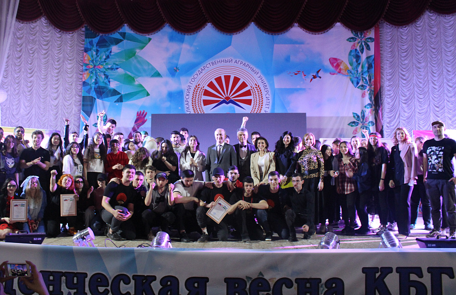 Первое место «строителей» и «энергетиков»