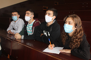 Первокурсников посвятили в студенты