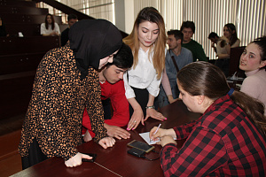 Киноклуб провёл «Свою игру»