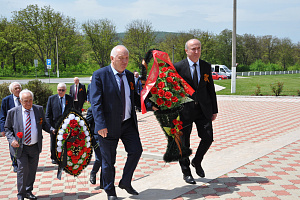 Встреча у Эльхотовских ворот