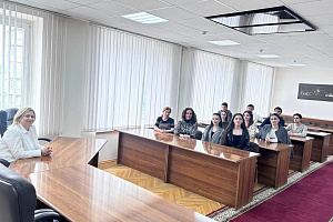 Будущих управленцев ознакомили с работой городского административного аппарата