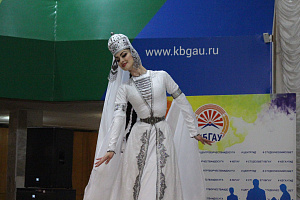 Концерт ГААТ «Кабардинка» в Кабардино-Балкарском ГАУ