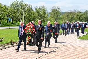 Встреча у Эльхотовских ворот