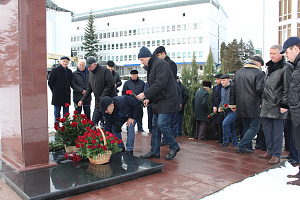 Коллектив Кабардино-Балкарского ГАУ почтил память профессора Б.Х. Жерукова