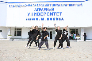 Ректор поздравил первокурсников с Днём знаний