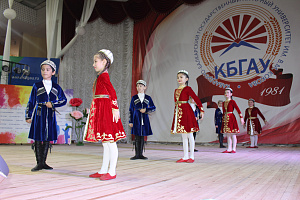 Праздничный концерт