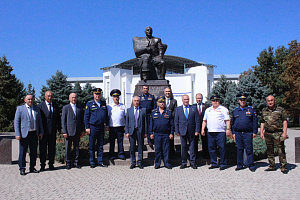 Открытие патриотического проекта «Равнение на героев Отечества»