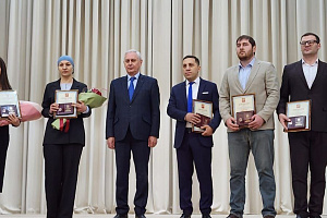 Аспиранту Кабардино-Балкарского ГАУ Ахмеду Саболирову вручили диплом и свидетельство лауреата Премии Главы КБР