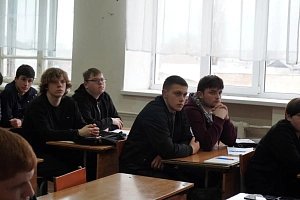 Егор Карагезов выступил перед студентами на мероприятии, посвящённом обсуждению фундаментальных ценностей