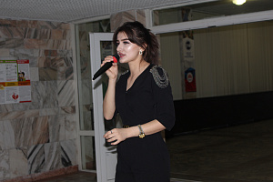 Студенты отметили приближение Нового года