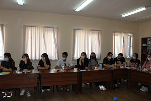 Уроки мужества прошли в вузах республики