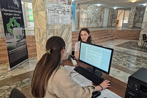 Продолжается работа приемной комиссии
