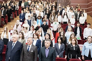 Юлия Кумышева выступила экспертом на научной конференции для школьников