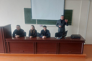 Сотрудники полиции совместно с представителем Общественного совета провели акцию «Предупрежден, значит вооружен!»