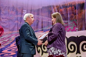 Во Дворце культуры имени К. Кулиева прошёл творческий вечер Танзили Каровой-Ахматовой