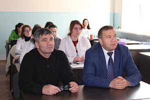 Преимущества и недостатки клонирования обсудили на английском языке