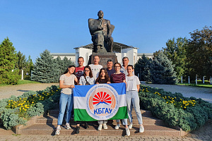 Студенты-добровольцы приняли участие в экологической акции в Приэльбрусье