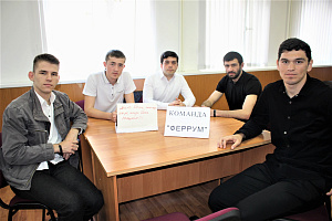 Школьники состязались со студентами на равных
