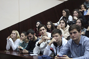 Первокурсников посвятили в студенты