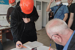 Будущие энергетики вуза активно осваивают азы профессии 