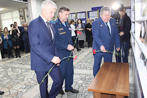 Стена Героев